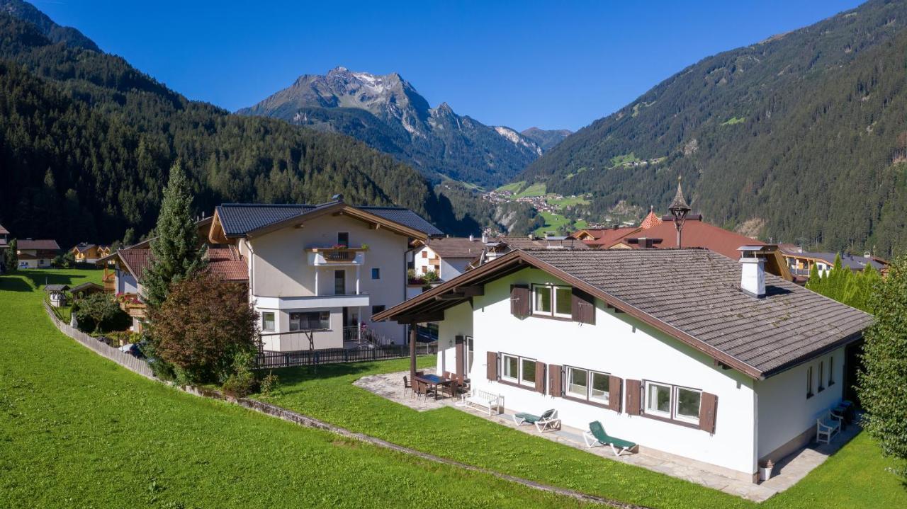 Villa Ahorn Chalet Mayrhofen Exterior foto